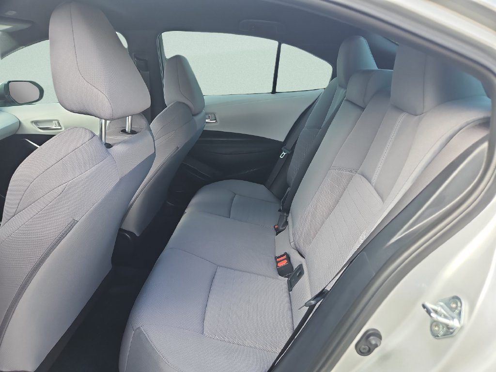 Certified 2025 Toyota Corolla SE FWD image 10