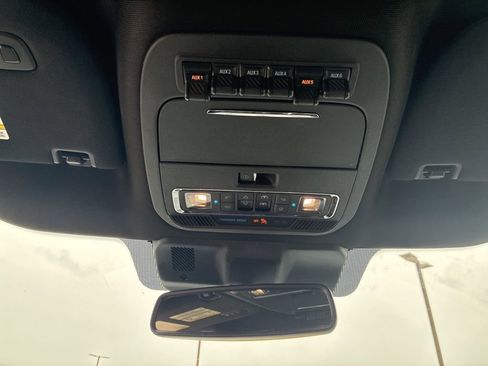 Used 2023 Ford F150 Raptor w/ Raptor Carbon Fiber Package image 19