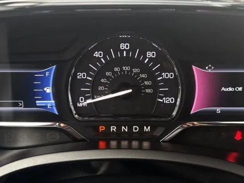 Used 2015 Lincoln Navigator 4WD image 28