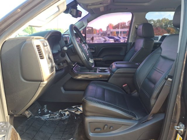 Used 2015 GMC Sierra 2500 Denali w/ Duramax Plus Package AWD/4WD image 12