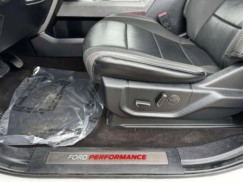 Used 2019 Ford F150 Raptor w/ Equipment Group 802A Luxury image 19