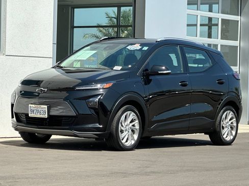 Used 2023 Chevrolet Bolt EUV LT FWD image 8