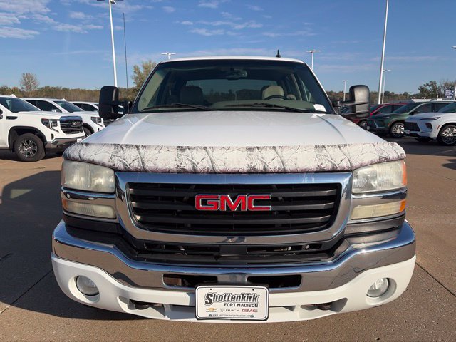 Used 2007 GMC Sierra 2500 SLT w/ Heavy-Duty Power Package RWD image 9