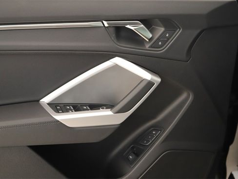 New 2025 Audi Q3 2.0T Premium image 23