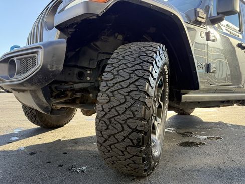 Used 2023 Jeep Wrangler Unlimited Rubicon 4xe w/ Cold Weather Group image 31