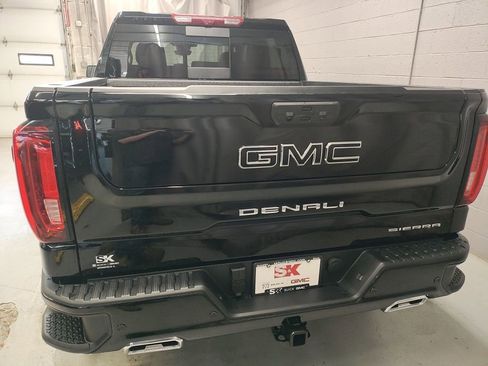 New 2026 GMC Sierra 1500 Denali w/ Denali Reserve Package AWD/4WD image 20
