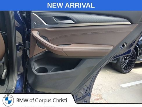 Used 2022 BMW X3 sDrive30i w/ M Sport Package 2 RWD image 11