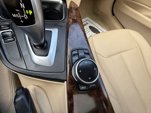 Used 2014 BMW 335i xDrive Sedan image 26