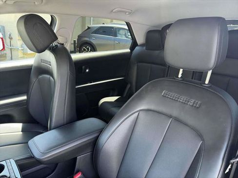 Certified 2025 Hyundai Ioniq 5 SEL AWD/4WD image 19