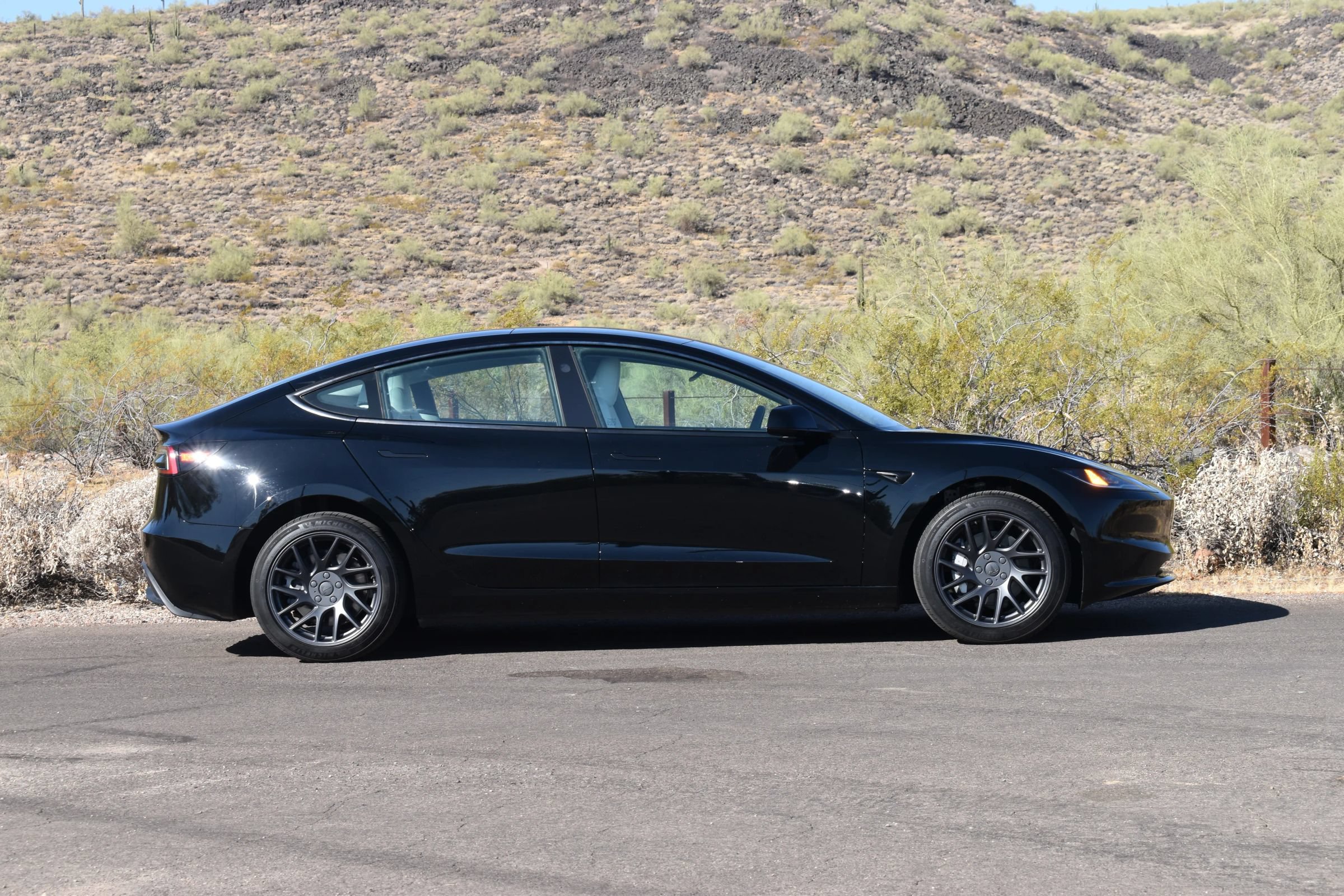 Used 2025 Tesla Model 3 RWD image 9
