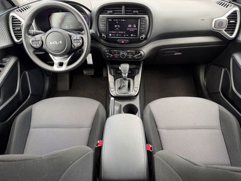 Used 2024 Kia Soul LX w/ Option Group 015 image 15