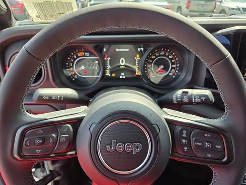 New 2026 Jeep Wrangler Unlimited Rubicon AWD/4WD image 22