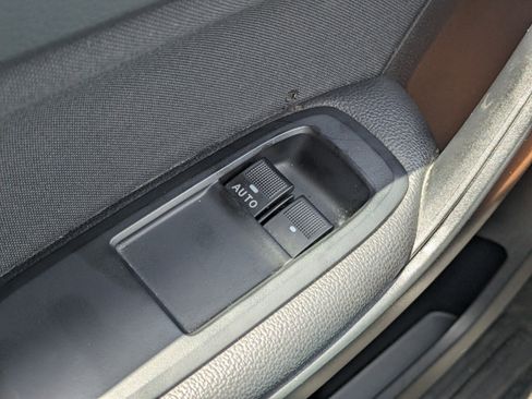 Certified 2021 Ford Ranger XLT w/ Equipment Group 302A High image 18