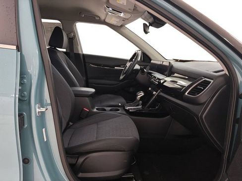 Used 2024 Kia Seltos S AWD/4WD image 14