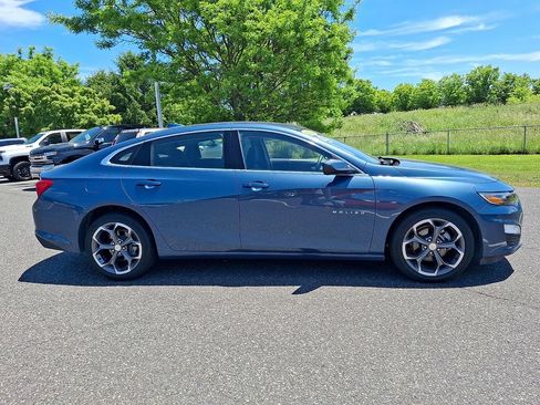 Used 2024 Chevrolet Malibu LT FWD image 5