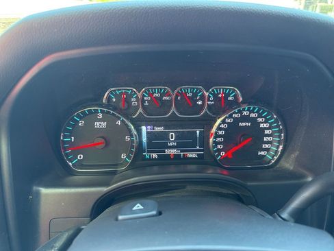 Used 2018 Chevrolet Silverado 1500 LT w/ All Star Edition AWD/4WD image 30