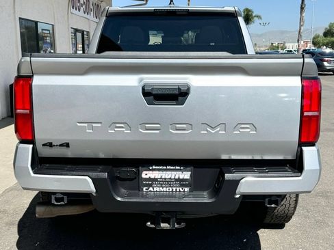 Used 2024 Toyota Tacoma TRD Off-Road AWD/4WD image 5