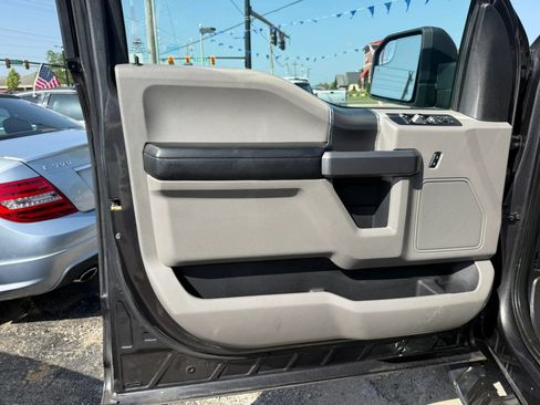 Used 2016 Ford F150 XLT w/ Equipment Group 302A Luxury AWD/4WD image 10