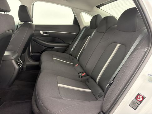 Used 2021 Hyundai Sonata SEL FWD image 20