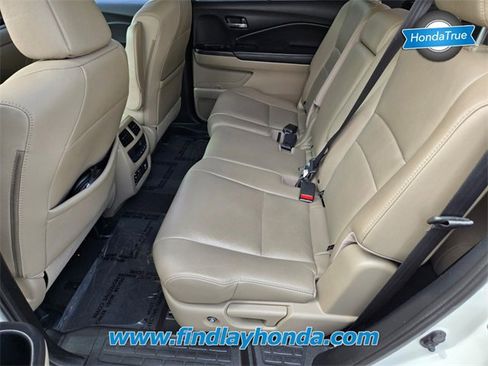 Used 2017 Honda Pilot Touring image 14