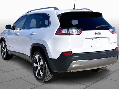 Used 2019 Jeep Cherokee Limited image 12
