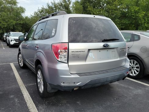 Used 2012 Subaru Forester 2.5X Premium w/ All-Weather Pkg AWD/4WD image 7