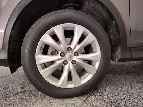 Used 2015 Toyota RAV4 Limited image 12