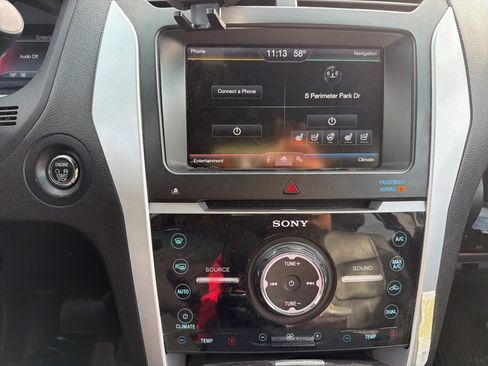 Used 2014 Ford Explorer Limited w/ Equipment Group 301A image 11