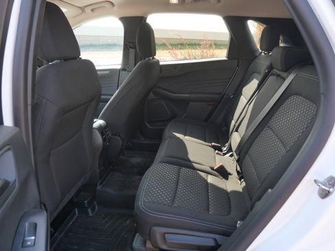 Used 2024 Ford Escape Active image 9