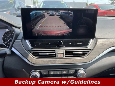 Certified 2025 Nissan Altima 2.5 SV w/ SV Premium Package image 8