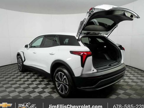 New 2026 Chevrolet Blazer EV LT image 31