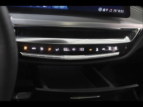 Used 2024 Cadillac Lyriq Luxury w/ LPO, Floor Liner Package AWD/4WD image 15