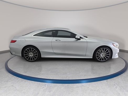 Used 2015 Mercedes-Benz S 550 4MATIC Coupe image 4