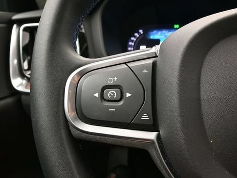 Used 2023 Volvo S60 B5 Core w/ Climate Package FWD image 24