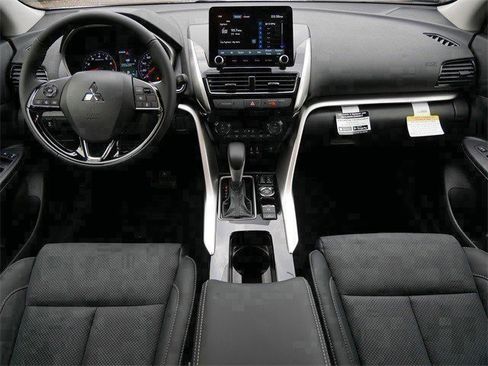 New 2026 Mitsubishi Eclipse Cross SE image 7