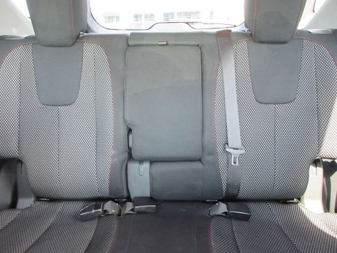 Used 2017 Chevrolet Equinox LT w/ Convenience Package FWD image 20