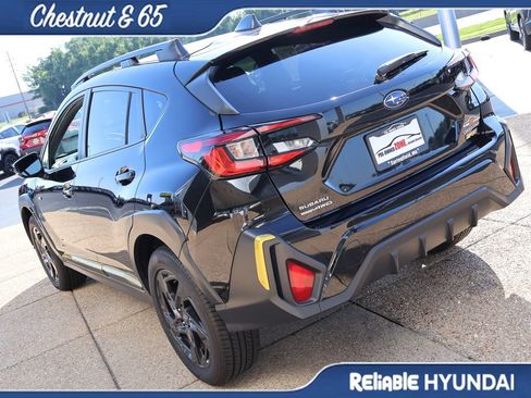 Used 2025 Subaru Crosstrek 2.5i Sport AWD/4WD image 4