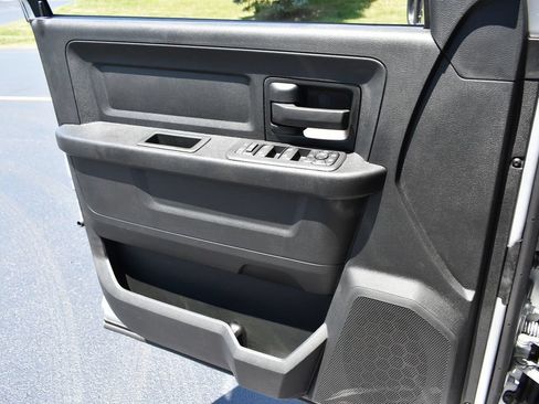 New 2026 RAM 2500 Tradesman AWD/4WD image 27