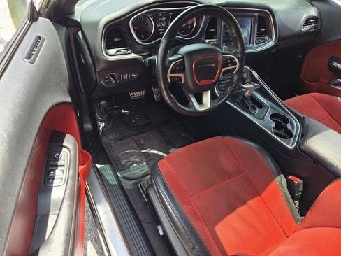 Used 2018 Dodge Challenger R/T Plus RWD image 8