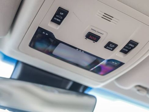Used 2018 Lexus ES 350 w/ Luxury Package w/Wood Trim FWD image 49