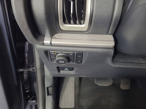 Used 2025 Ford Expedition Max Active image 14