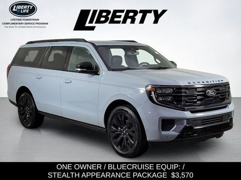 Used 2025 Ford Expedition Max Platinum w/ Stealth Appearance Package image 1