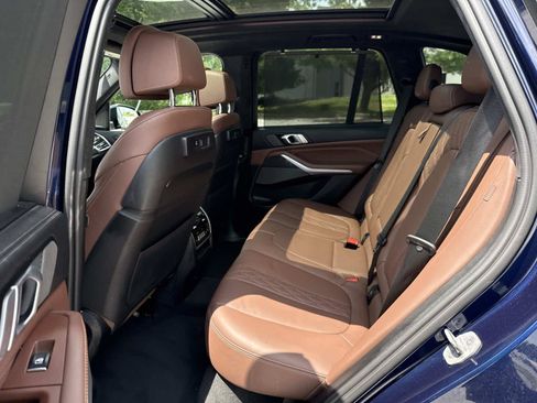 Used 2022 BMW X5 M50i w/ Executive Package AWD/4WD image 27