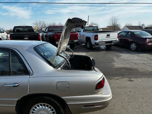 Used 1998 Buick Le Sabre Limited w/ Prestige Opt Pkg image 32