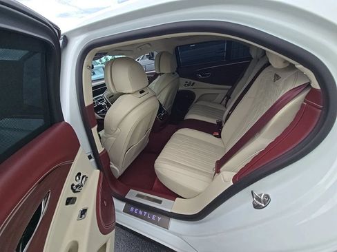Used 2022 Bentley Flying Spur W12 AWD/4WD image 5
