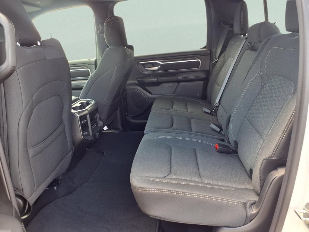 New 2026 RAM 1500 Big Horn AWD/4WD image 18