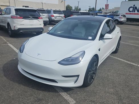 Used 2021 Tesla Model 3 Long Range image 1