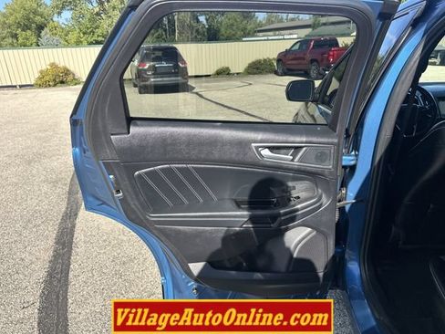 Used 2019 Ford Edge ST w/ Equipment Group 401A AWD/4WD image 35