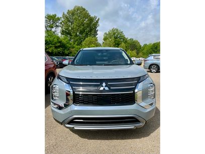 New 2026 Mitsubishi Outlander SE