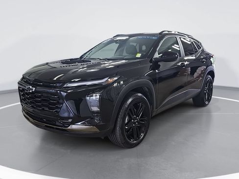 Certified 2026 Chevrolet Trax ACTIV w/ Driver Confidence Package FWD image 9